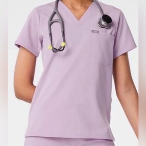 Figs Women's Top in Lavender